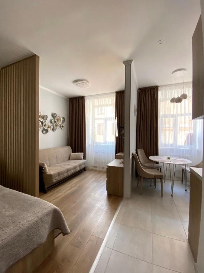 Homelike Apartment Lviv Kültér fotó