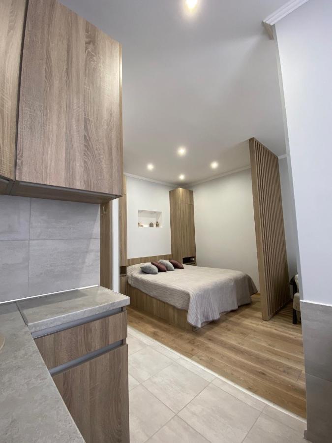 Homelike Apartment Lviv Kültér fotó