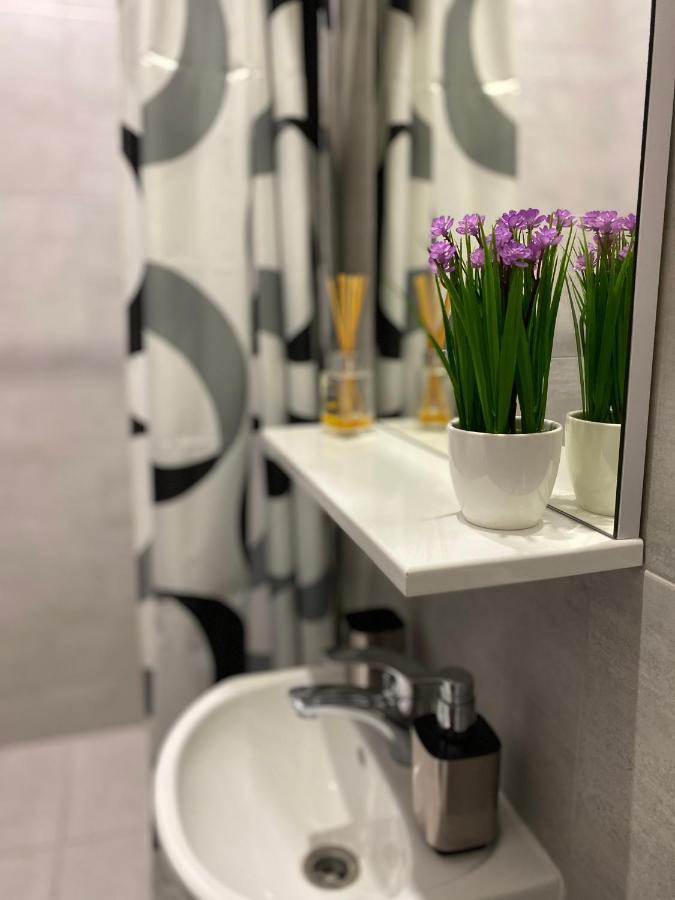 Homelike Apartment Lviv Kültér fotó